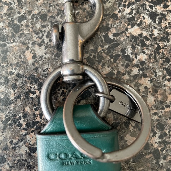 Beautiful Coach leather keychain only worn once. Grab it ladies for the holidays - Picture 3 of 5